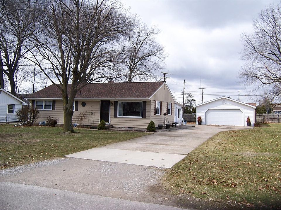 1st image of 149 W Emerson Ave