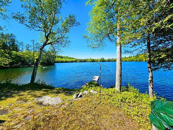 3rd image of 136 Sand Pond Road