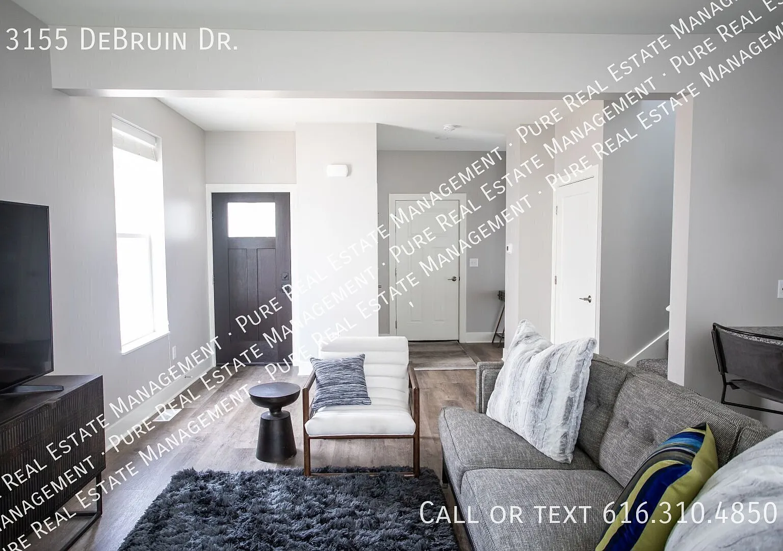 Spruce | Three Bedroom - Exterior Walkout — Photo 2