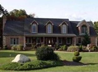 6 Cedar Ln, Westport, MA 02790