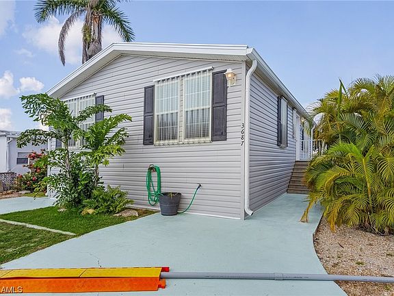 5th image of 3687 Blueberry Ln