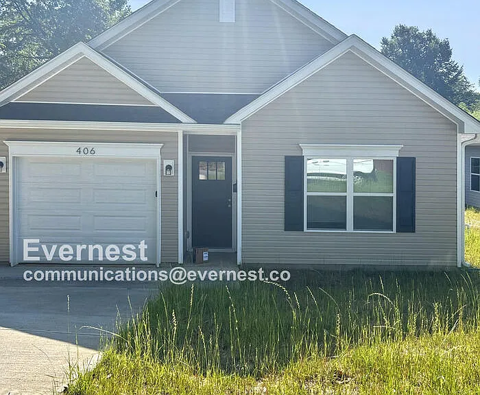 406 Killian Ave — Photo 1