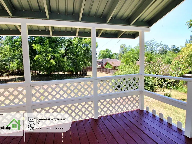 1428 Chestnut St — Photo 22