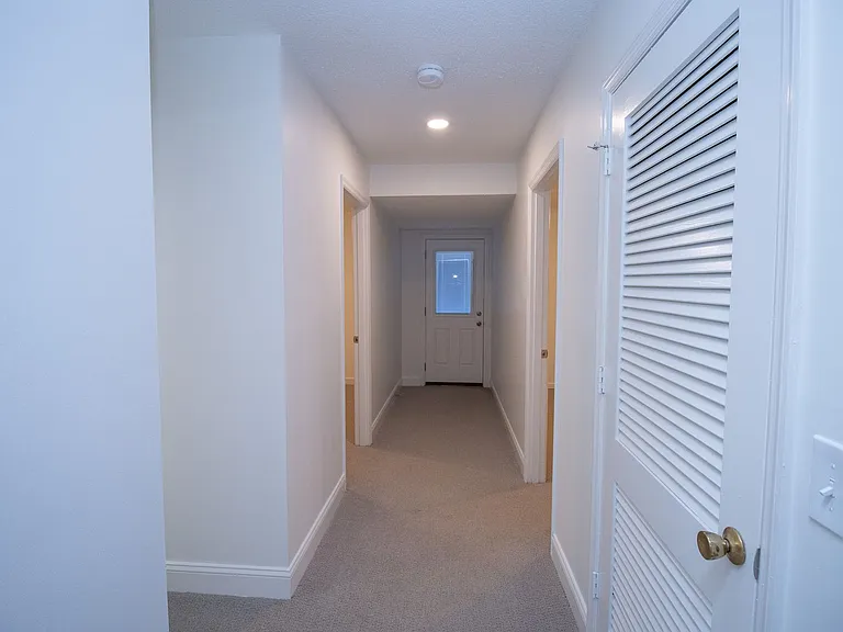 1110 Slann Dr — Photo 40