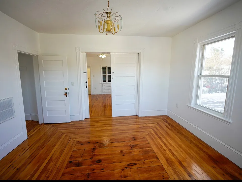 2 Greenwood St #3