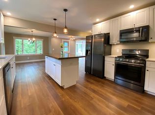 50 Hemstreet Rd, East Aurora, NY 14052