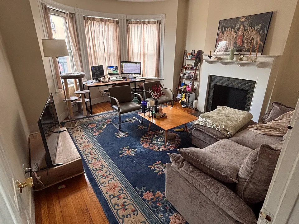 73 Harvard Ave #3