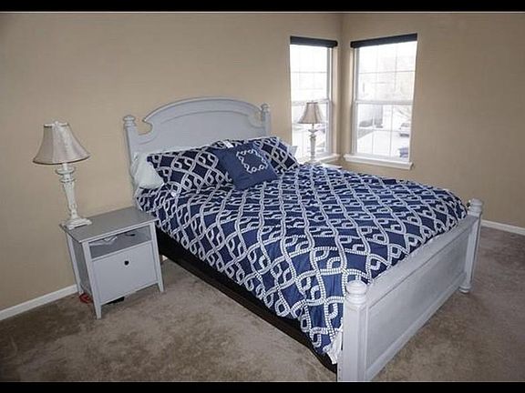 Large Main bedroom with abundance of natural light, walk-in closet, etc.