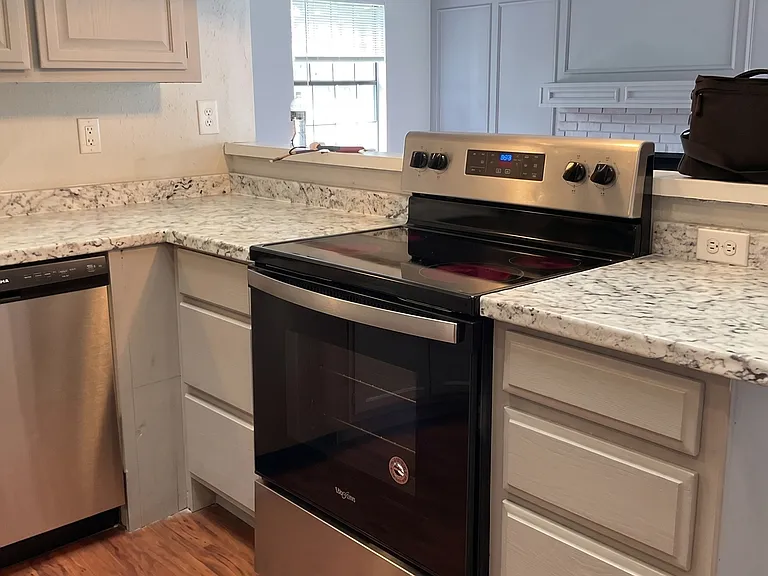 11835 Garden Terrace Dr — Photo 6