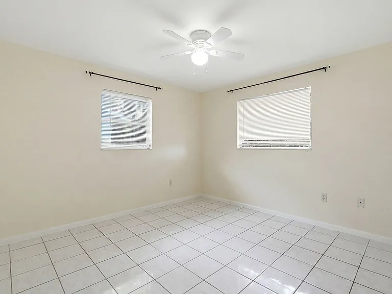 1195 S Alhambra Cir #1 — Photo 16