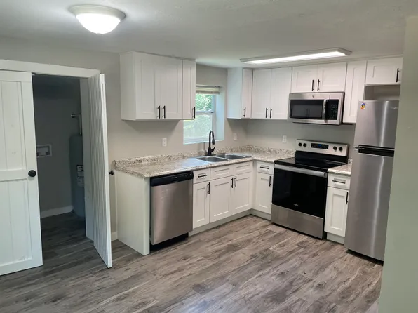 371 Cain Ave #1, Pensacola, FL 32514