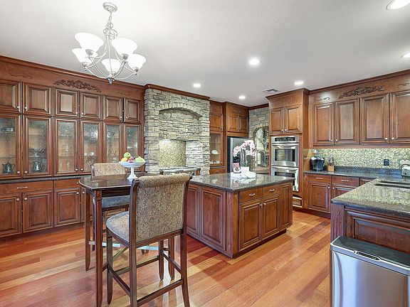 2nd image of 14370 W Christy Dr