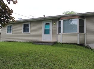 3829 E 42nd St, Des Moines, IA 50317