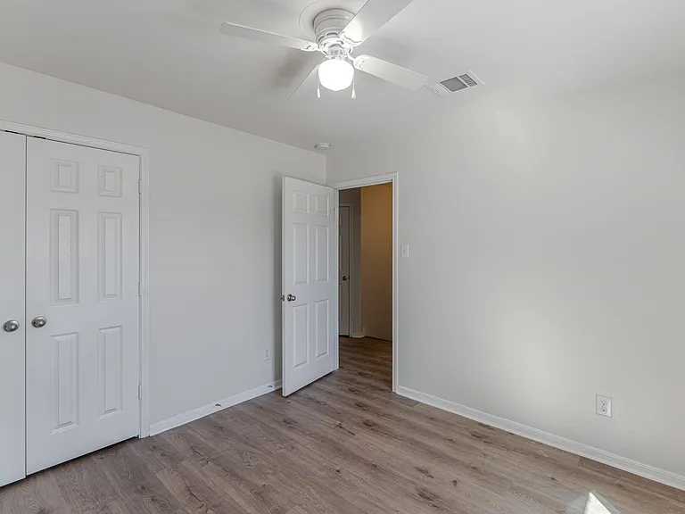13527 Vista De Oro St — Photo 21