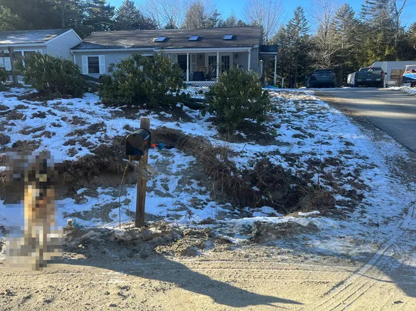 87 Barry Highlands Rd, Danbury, NH 03230
