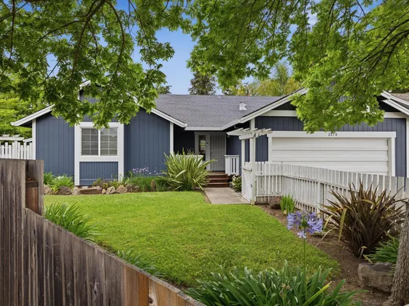 2273 White Chapel Court, Santa Rosa, CA 95401