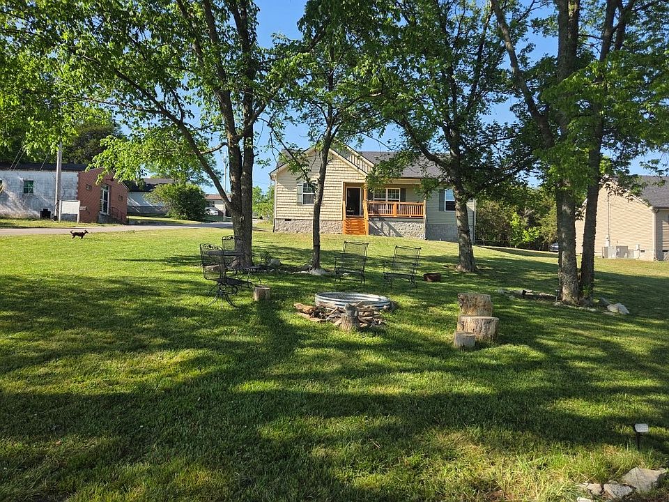 1st image of 112 Fairview Ave