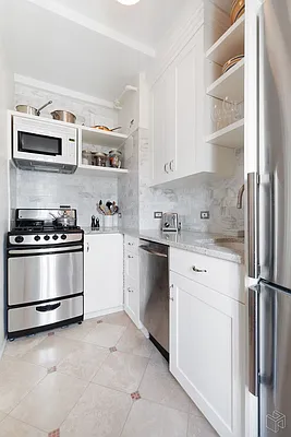 Sold by Halstead Real Estate | media 3