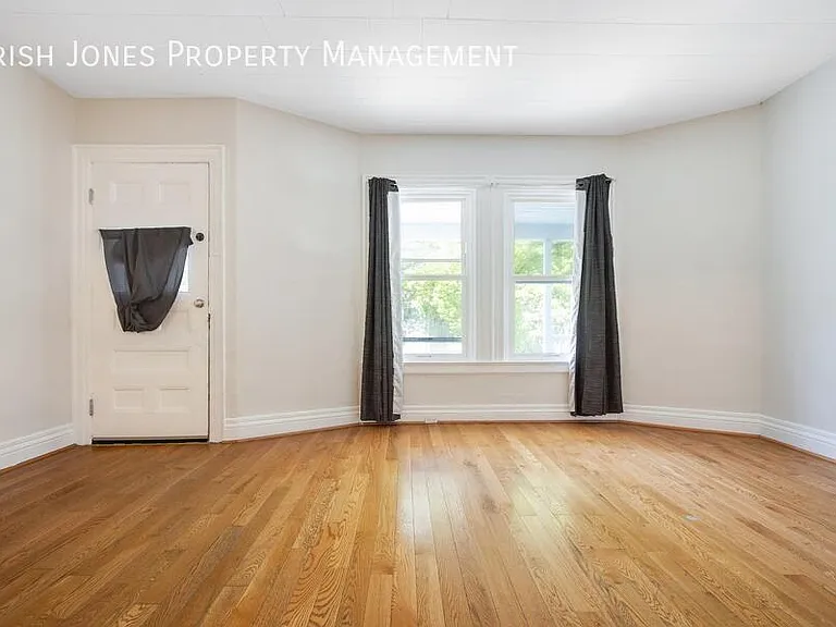 169 Congress St #1 — Photo 4