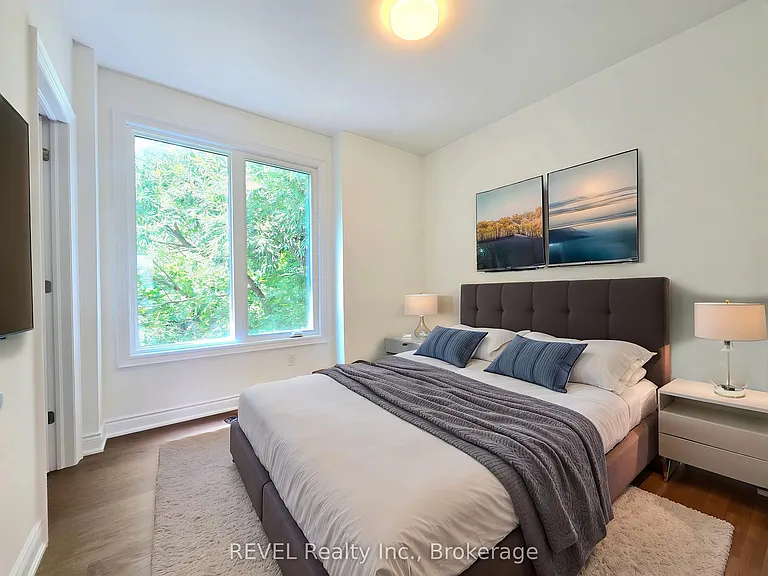 15 Lake St #2 — Photo 38