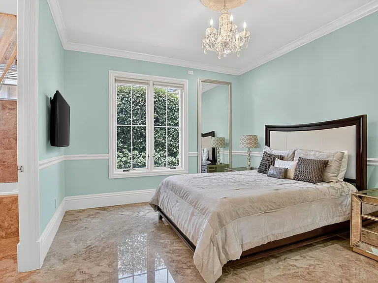 377 E Coconut Palm Rd — Photo 35