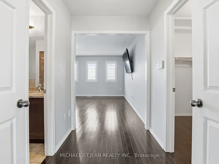 63 Fowler Dr — Photo 28