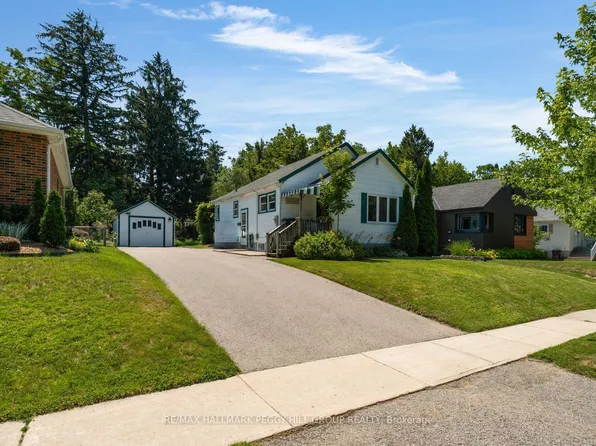 171 Codrington St, Barrie, ON L4M 1R9