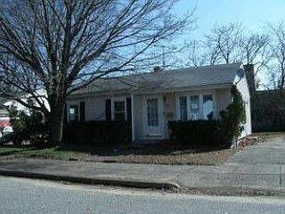 1st image of 168 Memorial Dr