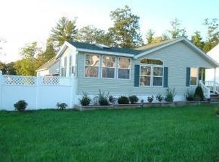 40 Balsam Dr, Farmington, NH 03835