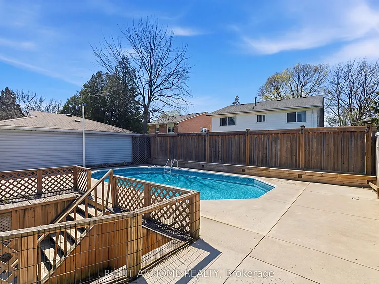 341 Rexford Dr #UPPER — Photo 29