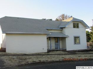 1111 SW Oregon Ave, Dallas, OR 97338