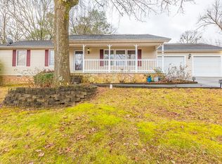 905 W Tyler St, Dalton, GA 30720