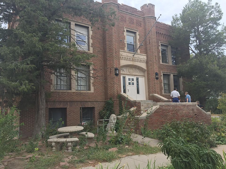 1st image of 191 14th Street