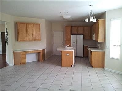 4th image of 3318 Flamborough Dr