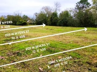 1001 S Medora St, Terrell, TX 75160