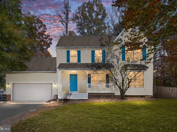 10127 Sharon Springs Dr, Fredericksburg, VA 22408