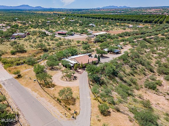 4th image of 3950 S Camino De La Canoa