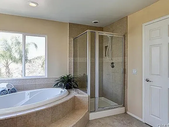 11217 Ravenna Ln — Photo 19