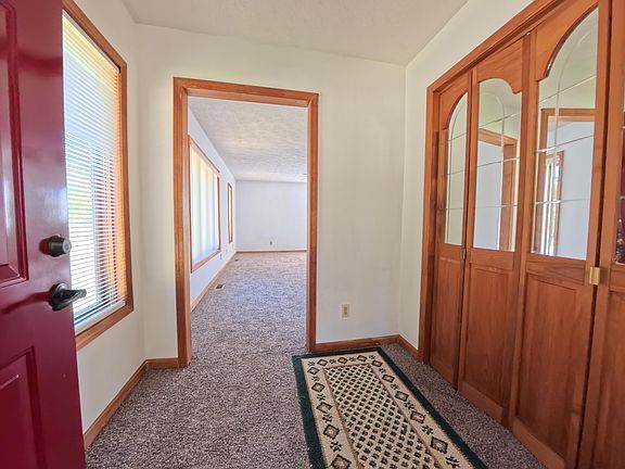 2nd image of 2190 McKee Rd