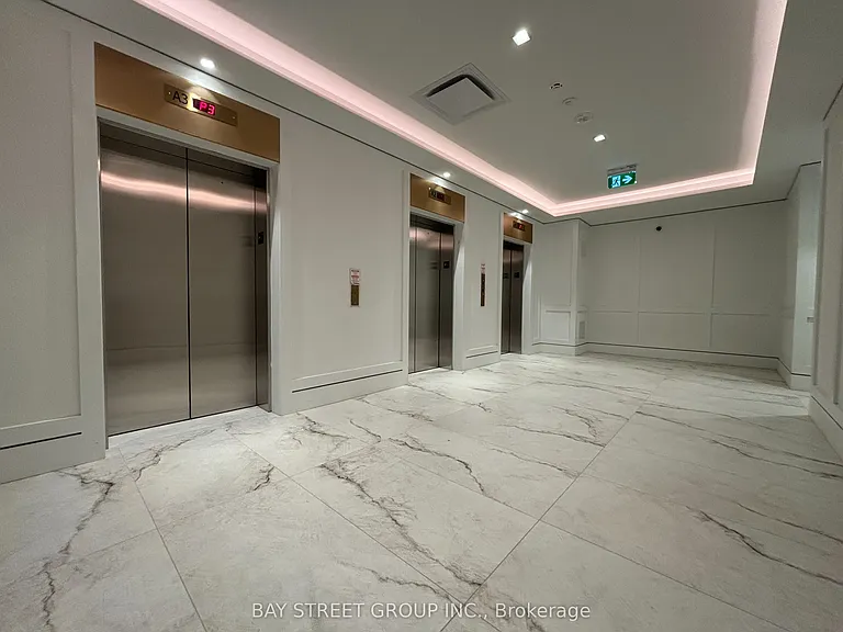 4010 Eglinton Ave W #605 — Photo 3