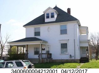 102 S Light St, Springfield, OH 45506