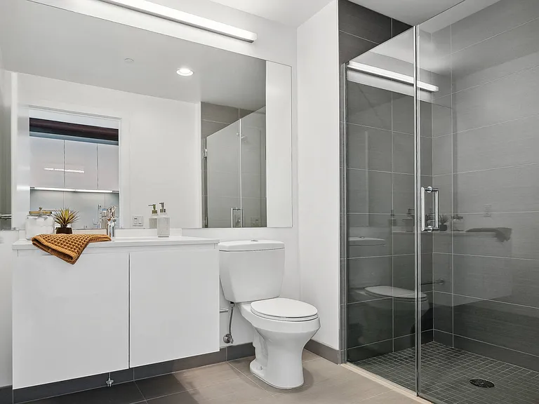 Large Walk-In Showers