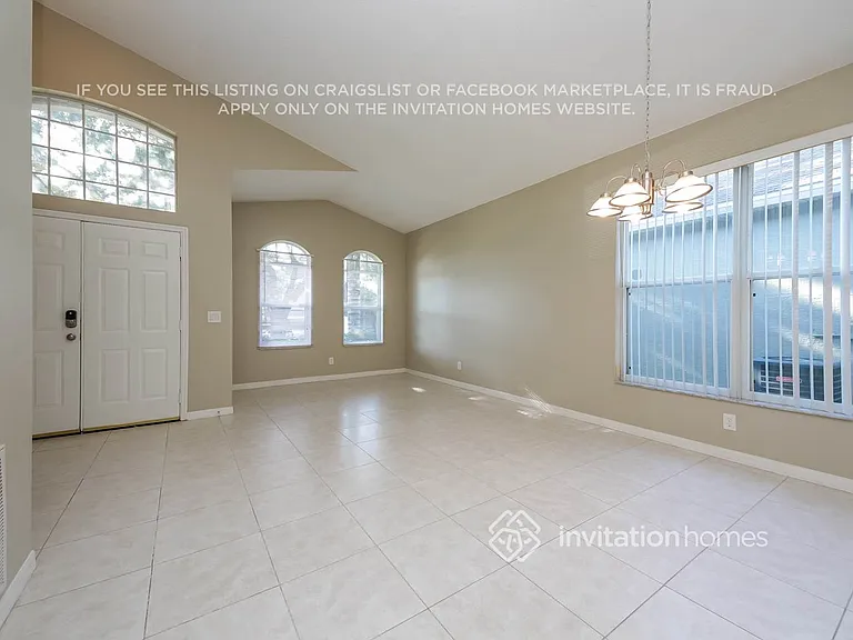 13342 Luxbury Loop — Photo 3