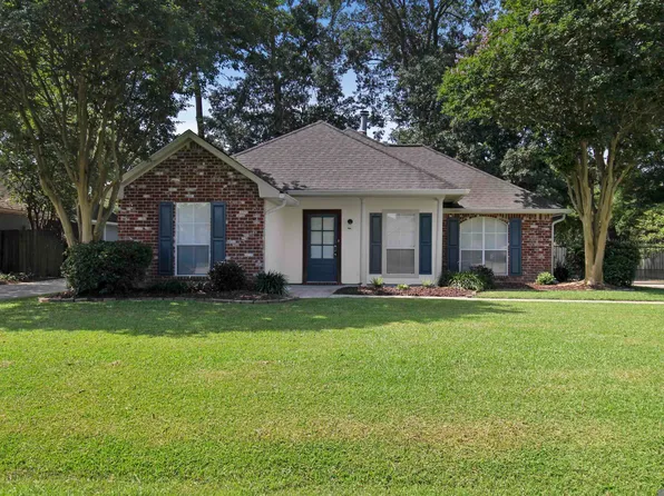 9124 Gary St, Denham Springs, LA 70726