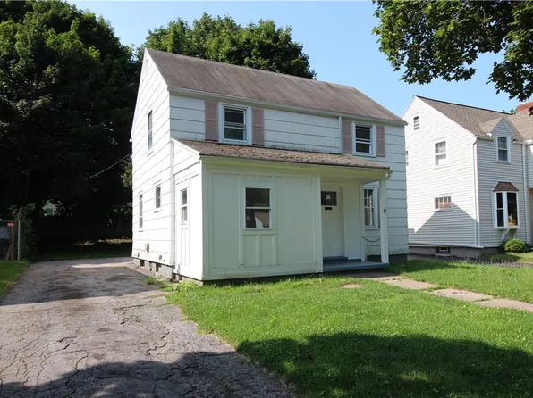 33 Christian Ave, Rochester, NY 14615