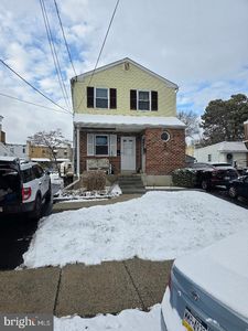 37 E Madison Ave, Clifton Heights, PA, 19018