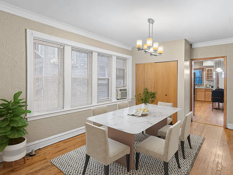 1740 W Albion Ave #2 — Photo 2