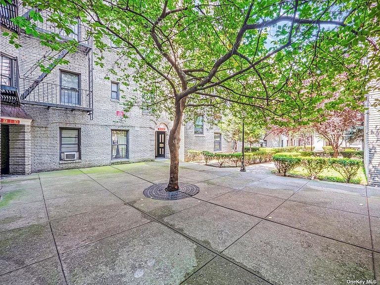 2116 35th St Astoria, NY, 11105 Apartments for Rent Zillow