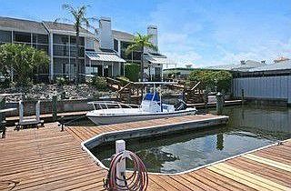 Deeded 30' boat slip