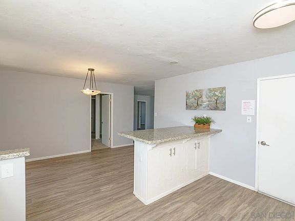 5th image of 133 Cregar St